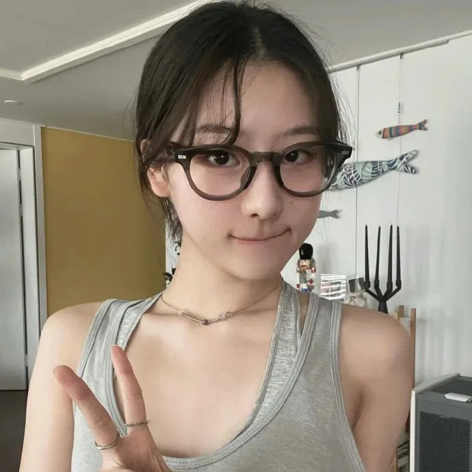 好色三点式